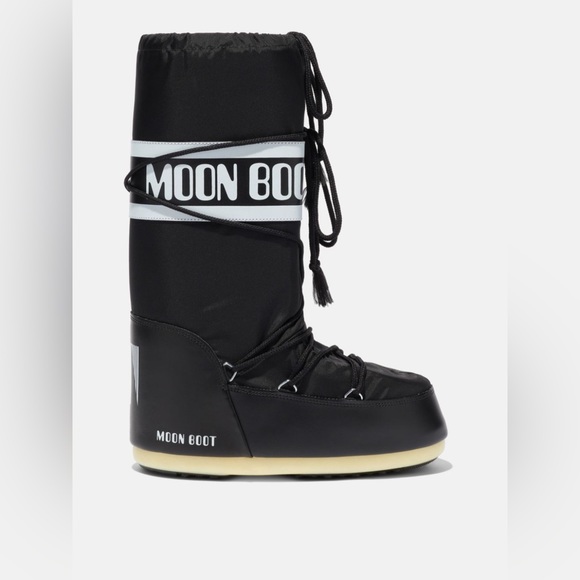Black tall moonboots - Picture 1 of 2